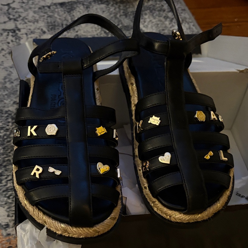 Karl Lagerfeld Black Kids Sandals with Gold Charms